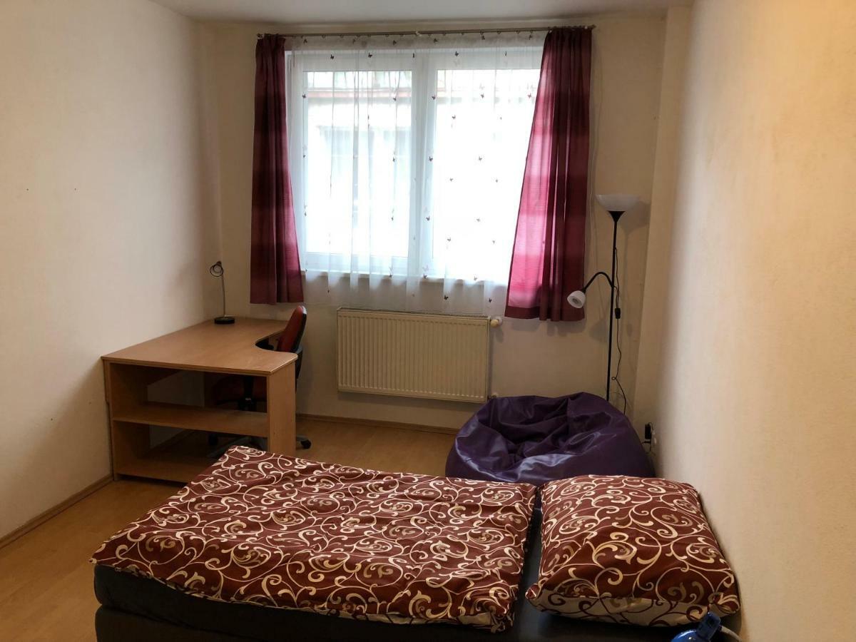 Moonstreet Apartments Μπρατισλάβα Εξωτερικό φωτογραφία