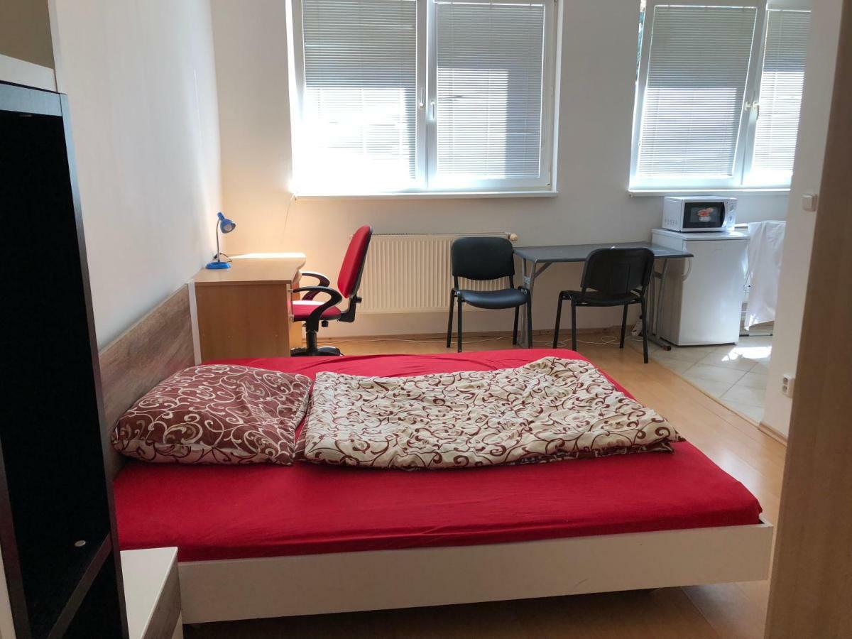 Moonstreet Apartments Μπρατισλάβα Εξωτερικό φωτογραφία