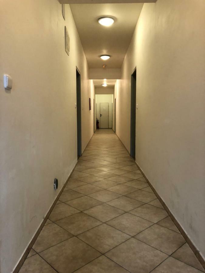 Moonstreet Apartments Μπρατισλάβα Εξωτερικό φωτογραφία
