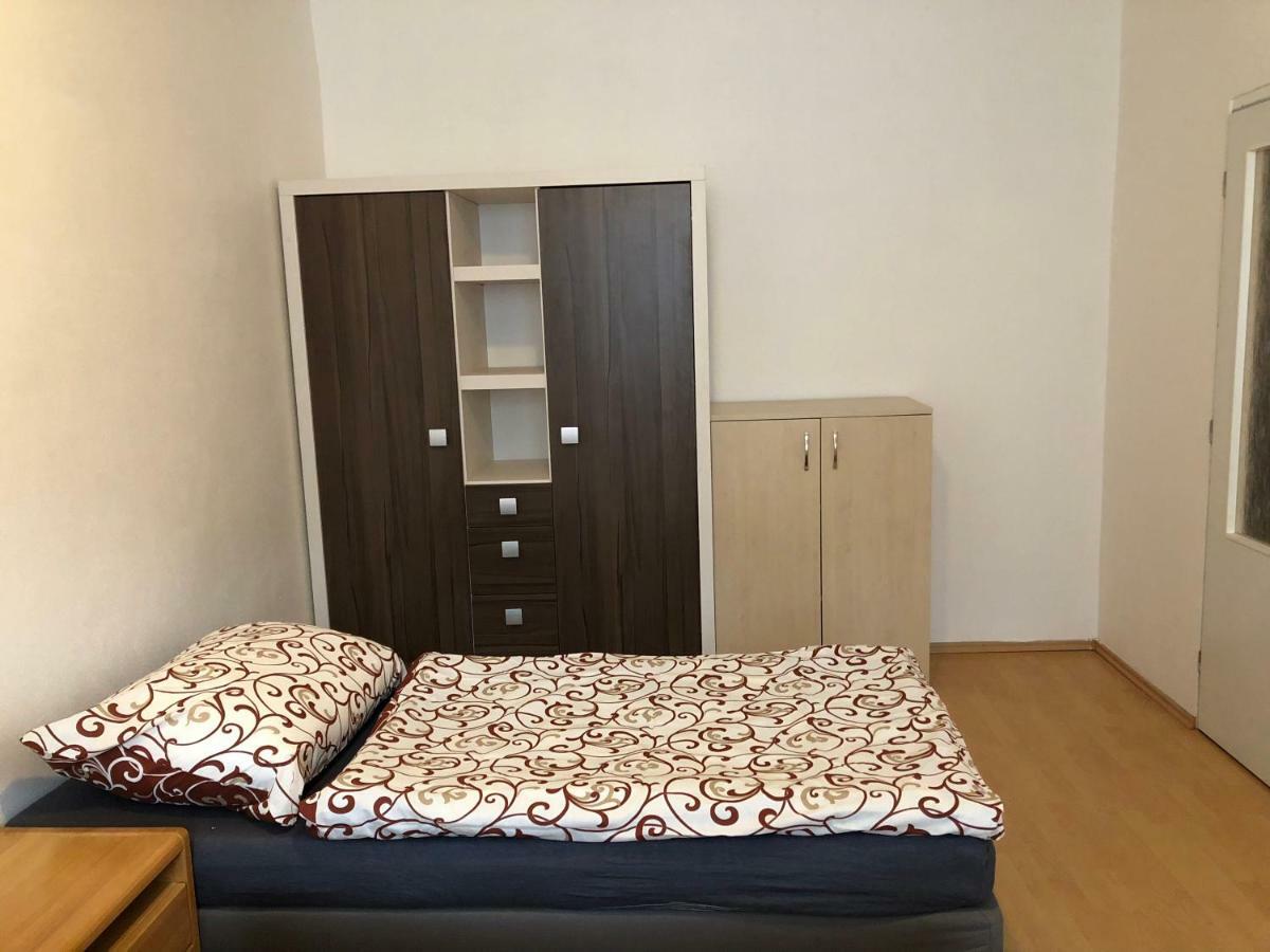 Moonstreet Apartments Μπρατισλάβα Εξωτερικό φωτογραφία
